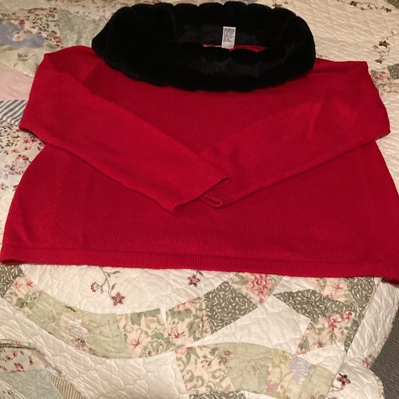 Carolina colours red faux fur sweater - Picture 5 of 7